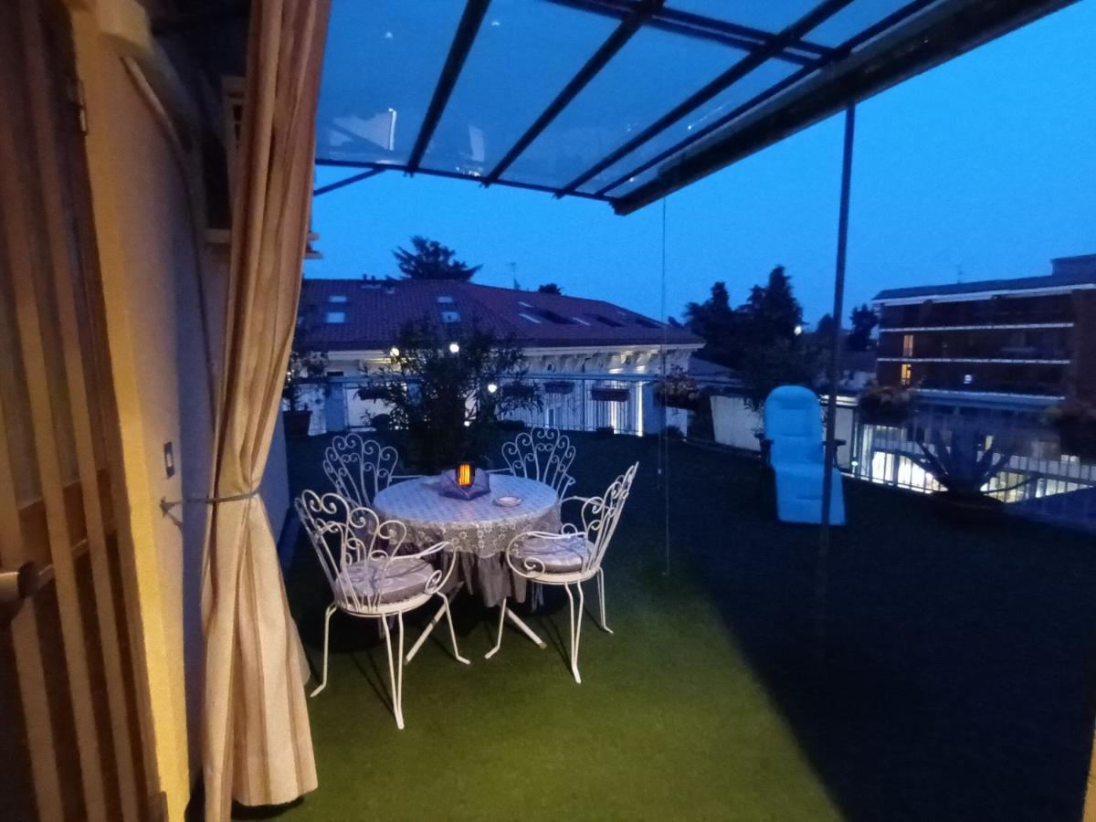 Appartement Terrazzo In Centro à Seregno Extérieur photo